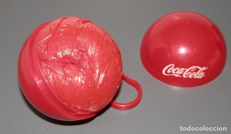 Collecting of Coca-Cola and Pepsi: UNA LLAVERO+PLASTICO PROTECTOR- COCA COLA