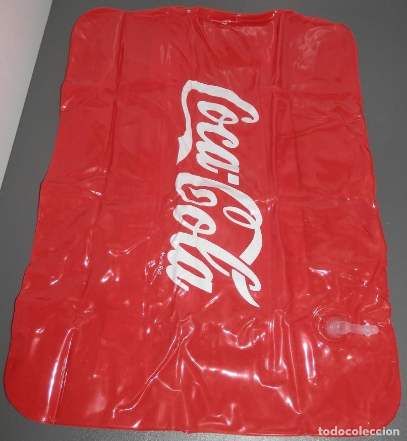 Coleccionismo de Coca-Cola y Pepsi: UNA -ALMOADA INFLABLE COCA COLA - Foto 2