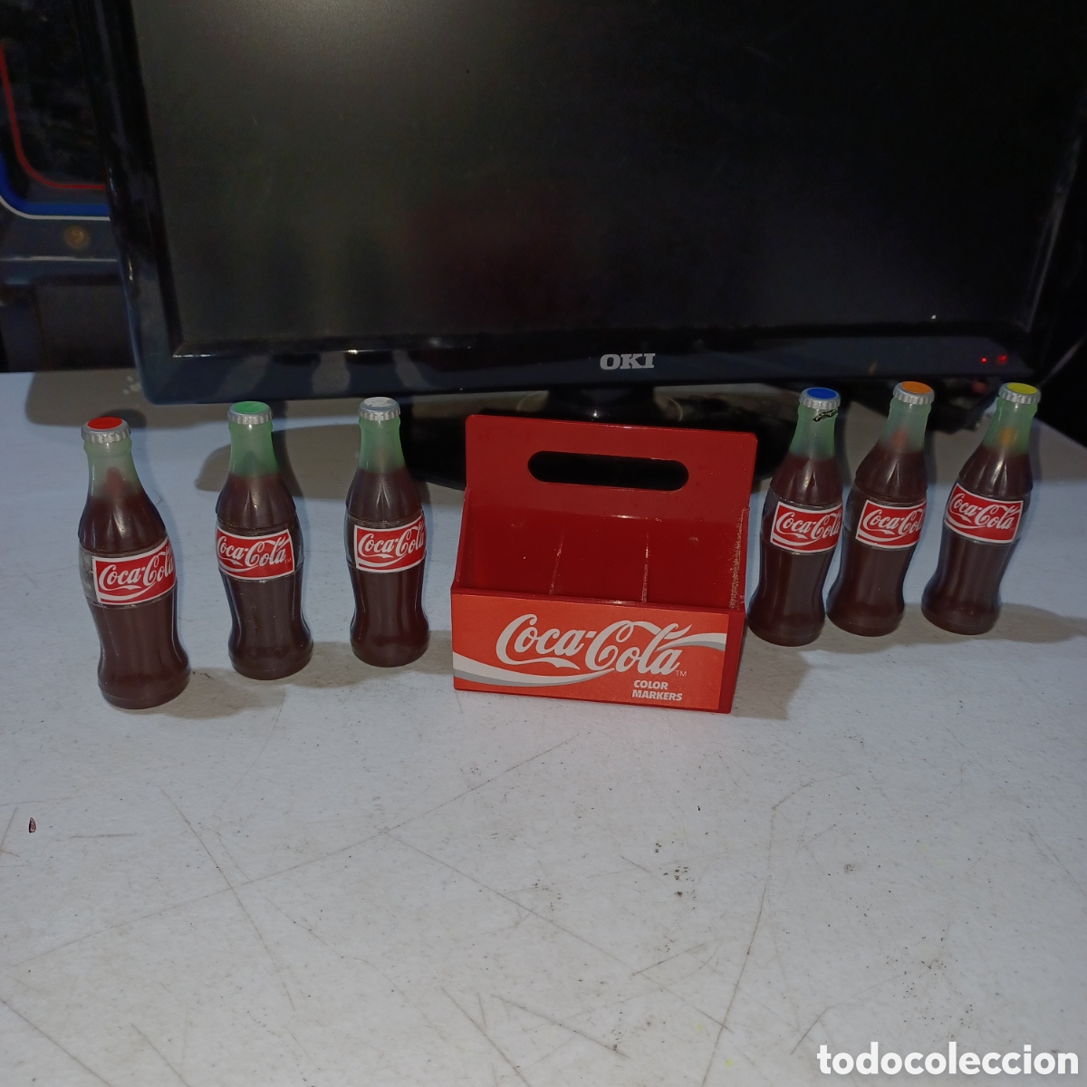 Collecting of Coca-Cola and Pepsi: Antigua caja miniaturas botellas coca cola son rotuladores