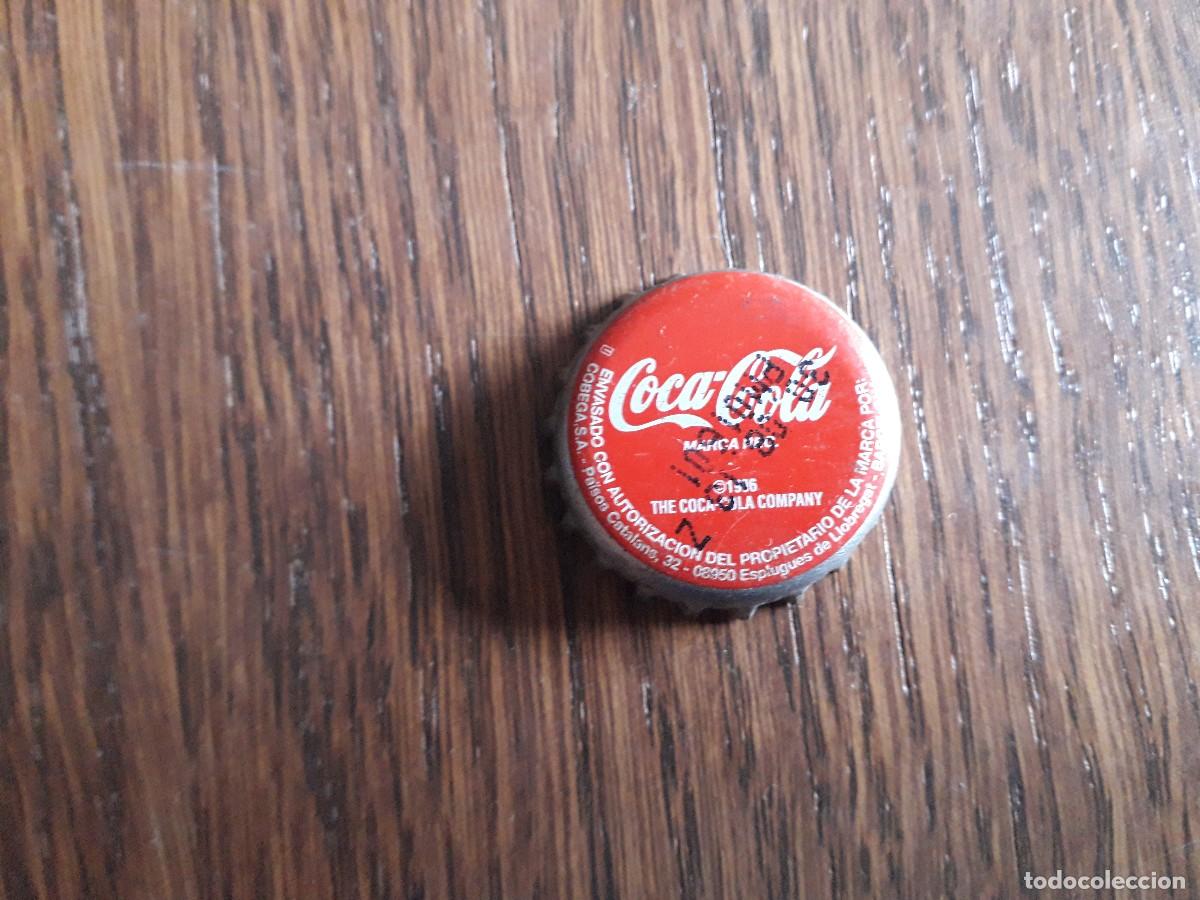 Collecting of Coca-Cola and Pepsi: chapa tap&oacute;n corona de coca cola, Esplugues de Llobregat, Barcelona