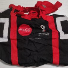 Coleccionismo de Coca-Cola y Pepsi: MOCHILA NUEVA DE COCA-COLA FIFA 2022 MUNDIAL DE FÚTBOL DE QATAR - PESO: 196 GRAMOS -. Lote 397234809
