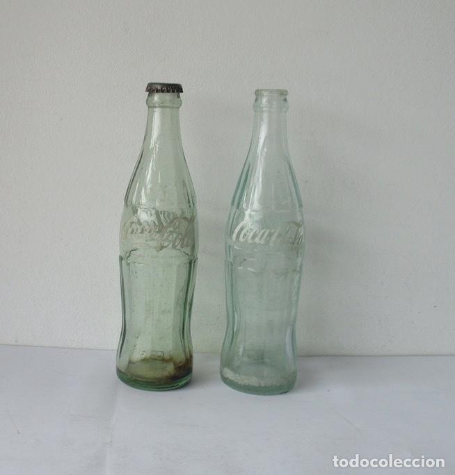 Coleccionismo de Coca-Cola y Pepsi: DOS BOTELLAS COCA COLA - CON SERIGRAFIADO - Foto 1