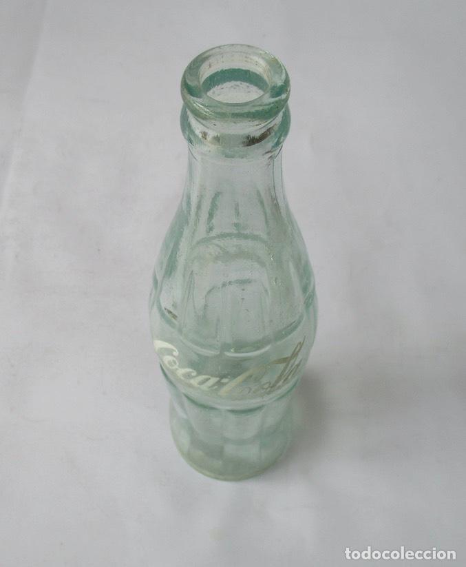 Coleccionismo de Coca-Cola y Pepsi: DOS BOTELLAS COCA COLA - CON SERIGRAFIADO - Foto 3