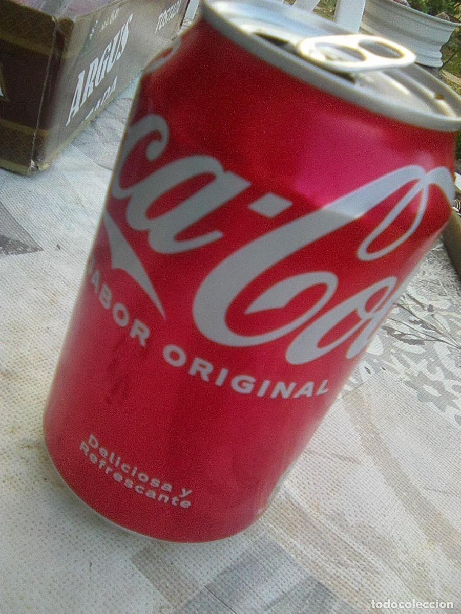 Sammeln von Coca-Cola und Pepsi: Coca Cola - Bote sabor original - lata deliciosa y refrescante - rec&iacute;clame - vac&iacute;a - 2023