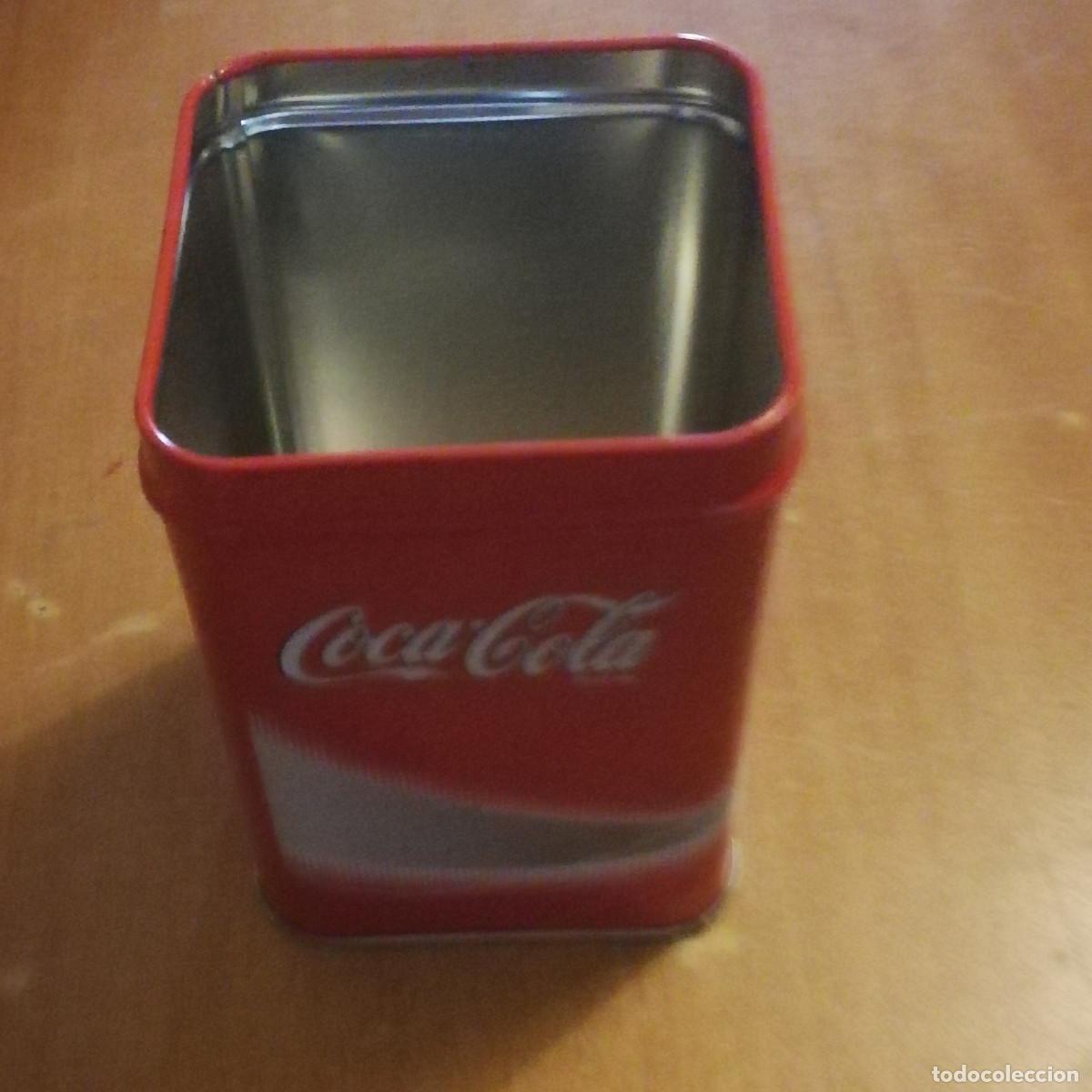 Coleccionismo de Coca-Cola y Pepsi: bote cocacola de laton - Foto 2