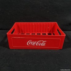 Coleccionismo de Coca-Cola y Pepsi: ANTIGUA CESTA - CAJA DE PLÁSTICO PEQUEÑA - COCA-COLA - PUBLICIDAD - 19,5 X 13 X 5,5 CM