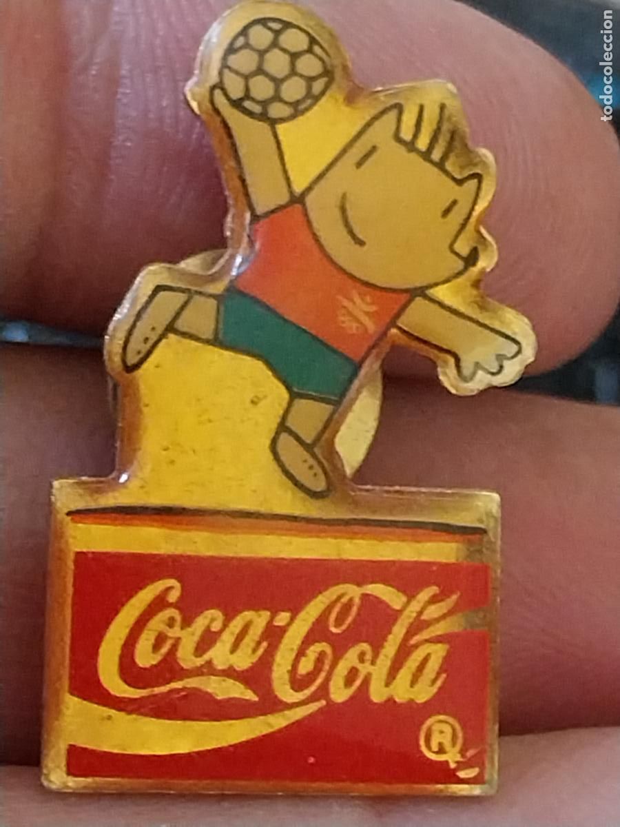 Collectionnisme de Coca-Cola et Pepsi: BALONMANO COBI COCA COLA MASCOTA OLIMPIADAS BARCELONA 92 PIN PINCHO GOTA