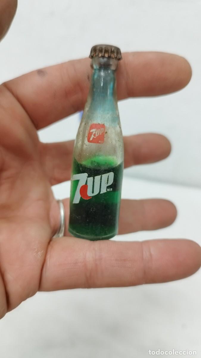 Coleccionismo de Coca-Cola y Pepsi: Botella en miniatura,de 7Up refresco bebida - Foto 4