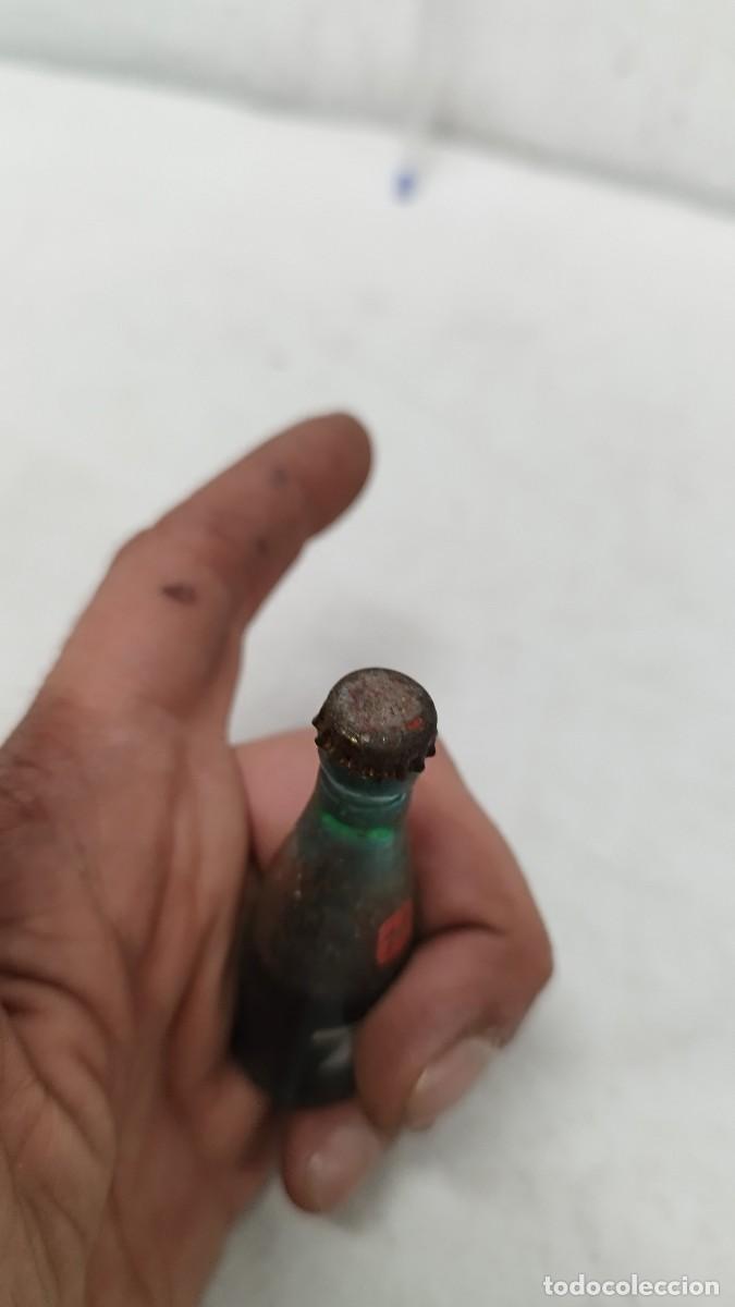 Coleccionismo de Coca-Cola y Pepsi: Botella en miniatura,de 7Up refresco bebida - Foto 7