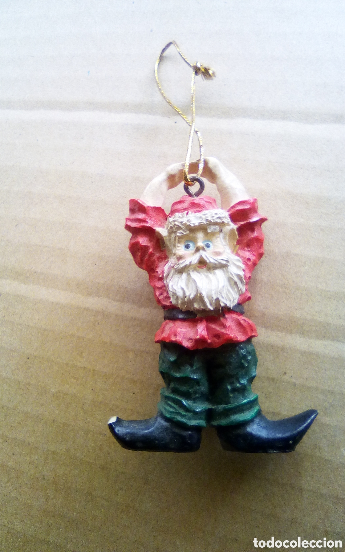 Coleccionismo de Coca-Cola y Pepsi: Figura Santa Claus. Coca-Cola. Para colgar en el &aacute;rbol de navidad. De resina, mide 7 cm.