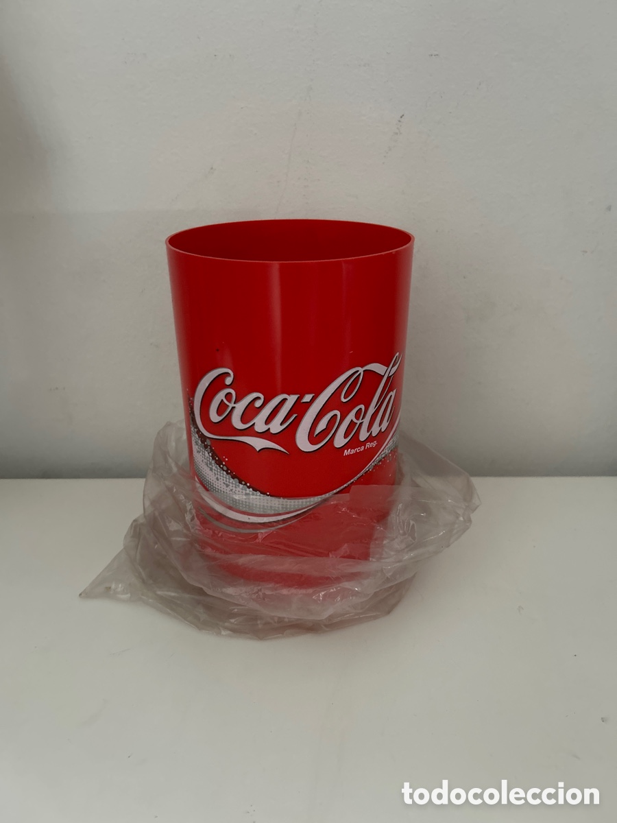 Collectionnisme de Coca-Cola et Pepsi: Objeto cil&iacute;ndrico Coca-Cola