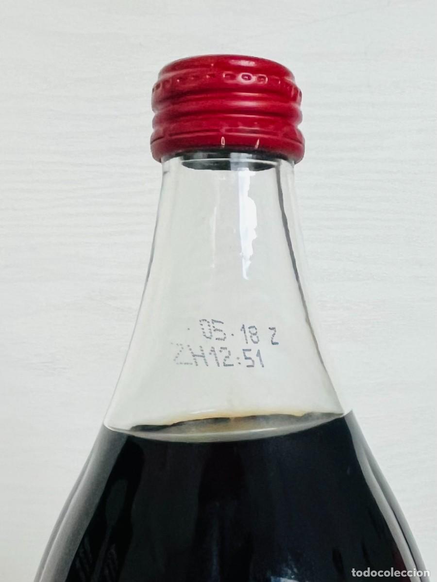 Coleccionismo de Coca-Cola y Pepsi: Botella de vidrio de Coca Cola 2017 - Foto 5