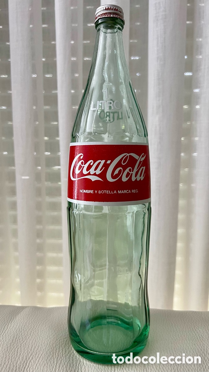 Coleccionismo de Coca-Cola y Pepsi: ANTIGUA BOTELLA DE COCA COLA DE 1 LITRO , IMPECABLE - Foto 1