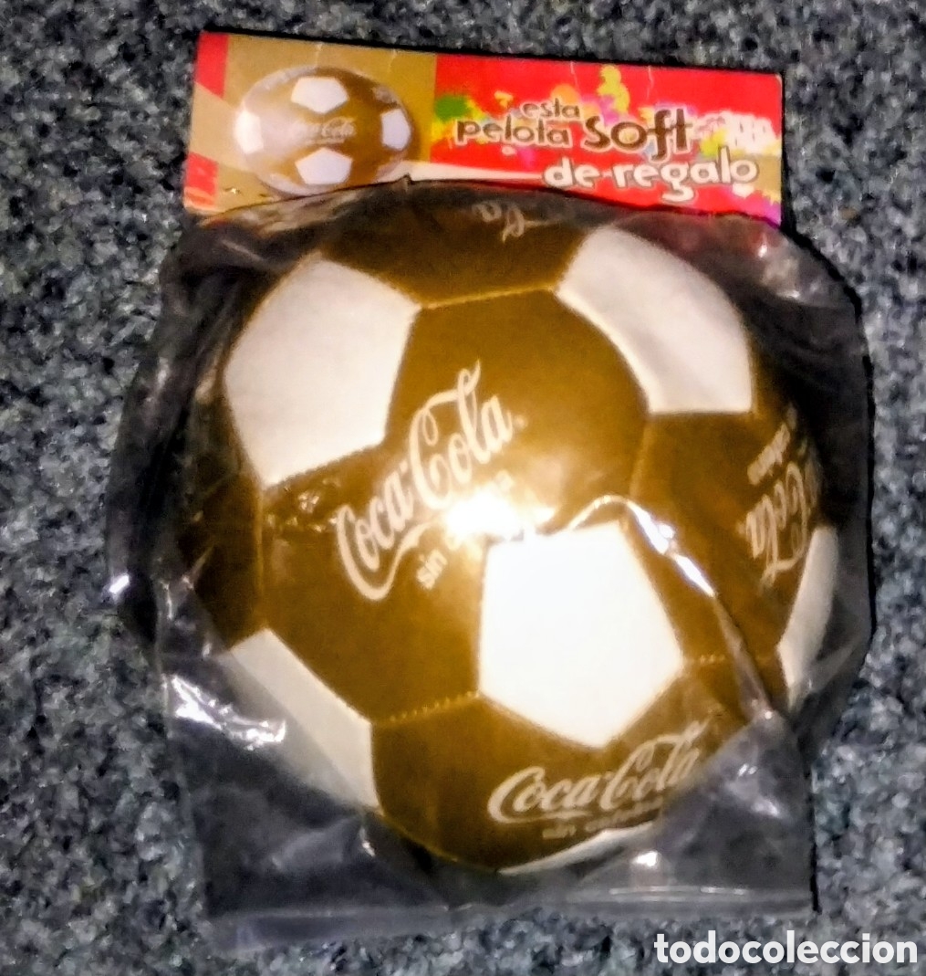 Coleccionismo de Coca-Cola y Pepsi: BAL&Oacute;N o PELOTA BLANDA vintage COCA-COLA SIN CAFE&Iacute;NA precintada de origen NUEVA SIN ESTRENAR