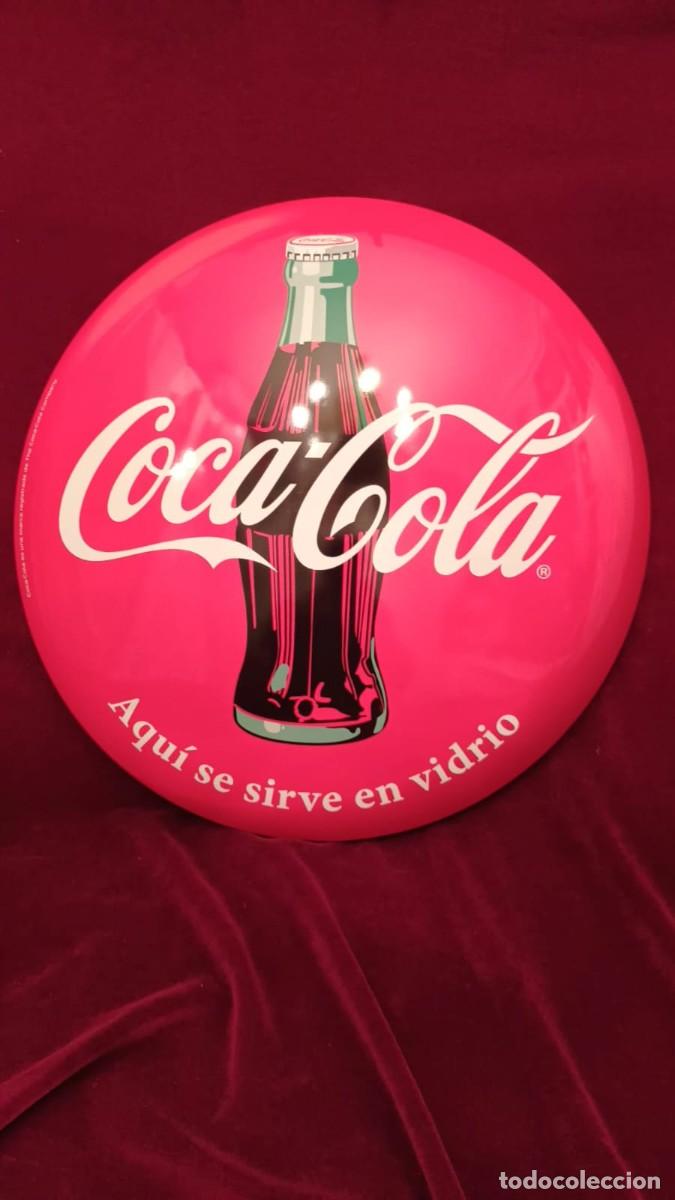 Coleccionismo de Coca-Cola y Pepsi: COCA-COLA SOPORTE EN CHAPA ANUNCIO CON EL LOGOTIPO - AQU&Iacute; SE SIRVE EN VIDRIO.