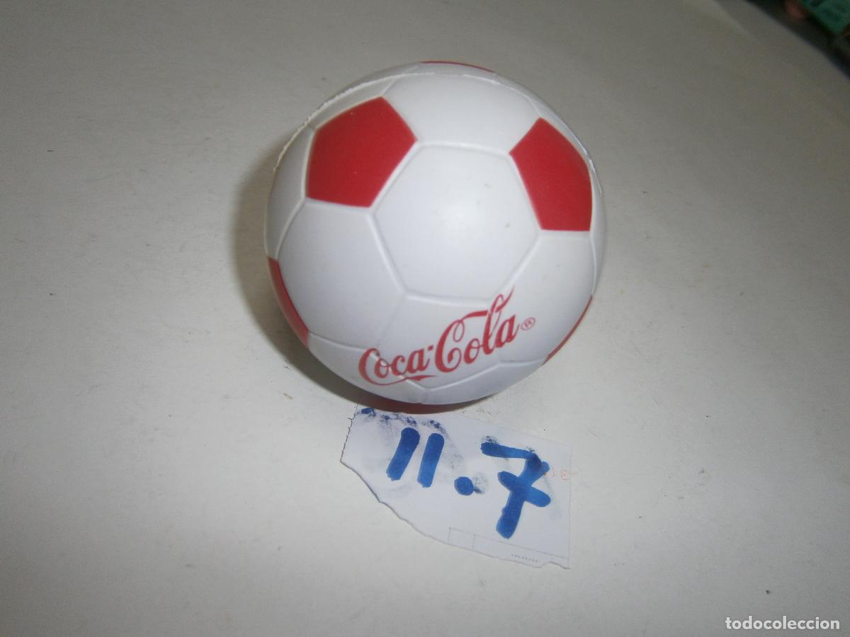 Coleccionismo de Coca-Cola y Pepsi: FIGURA DE GOMA O PVC - PELOTA PUBLICIDAD COCA-COLA
