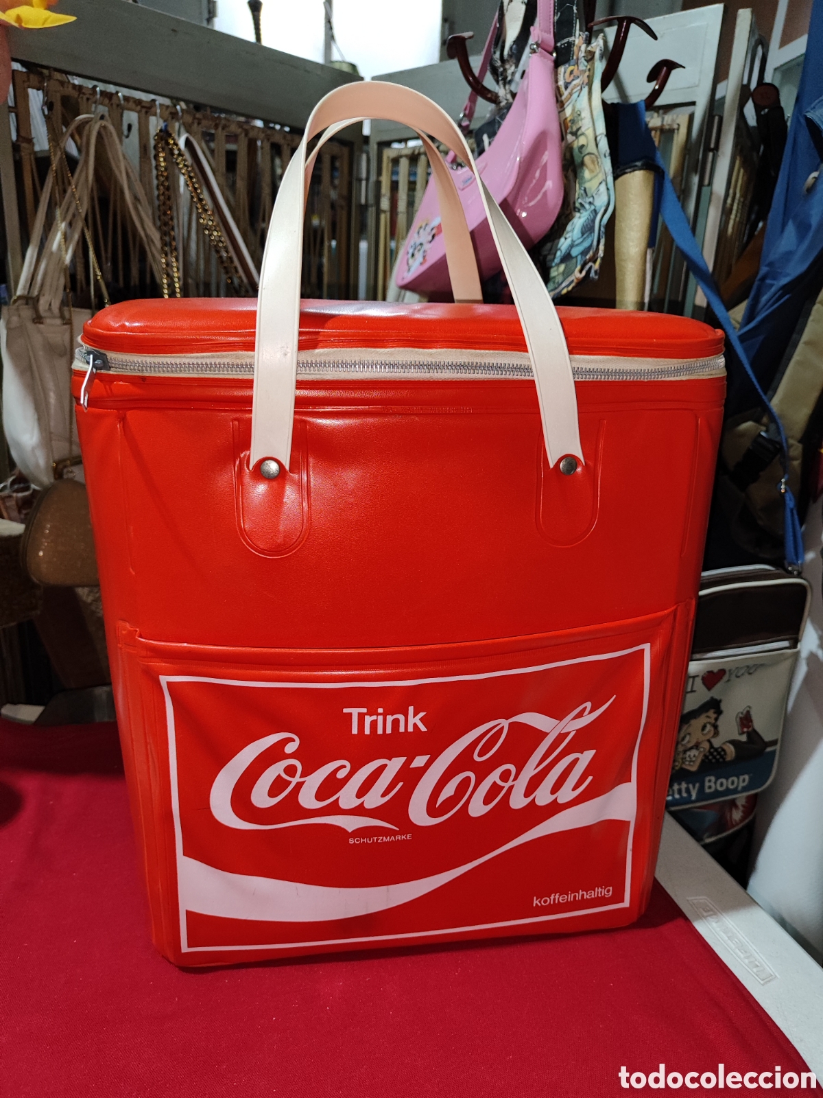 Coleccionismo de Coca-Cola y Pepsi: Original y antigua nevera port&aacute;til publicidad de Coca-Cola en alem&aacute;n