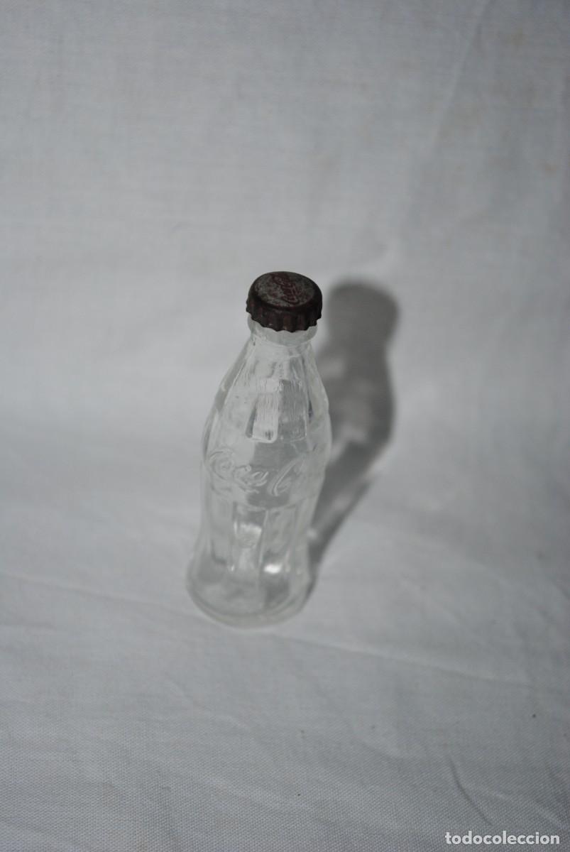 Coleccionismo de Coca-Cola y Pepsi: BOTELLA MINI DE COCA COLA - Foto 3