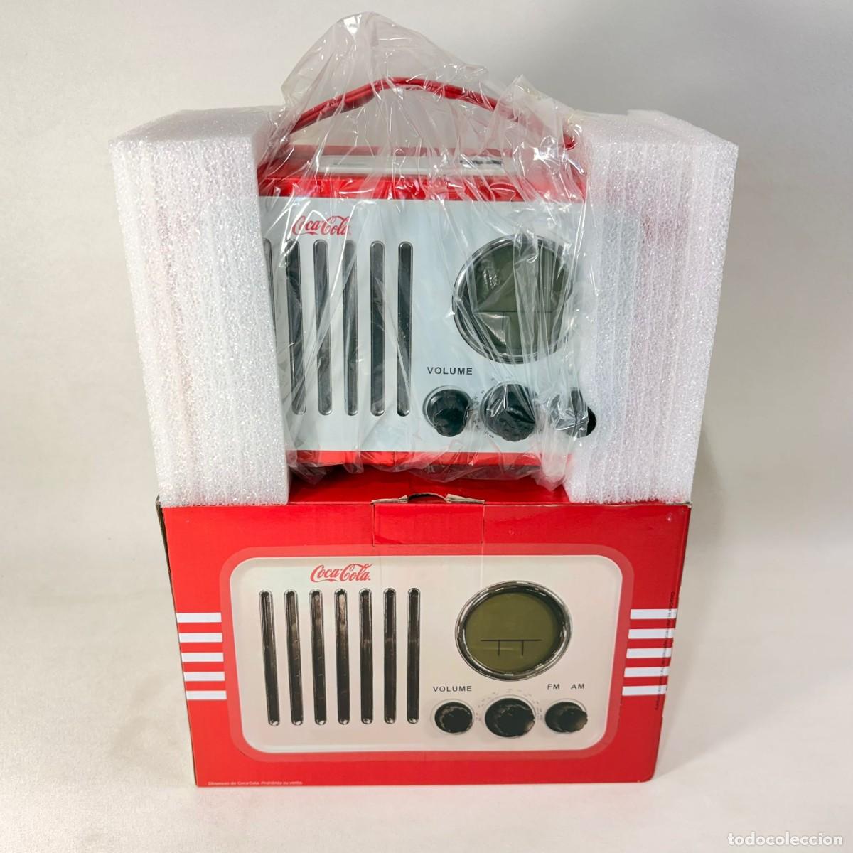 Coleccionismo de Coca-Cola y Pepsi: RADIO COCA COLA - VINTAGE ROJA Y BLANCA - NUEVA EN SU CAJA - SIN USAR