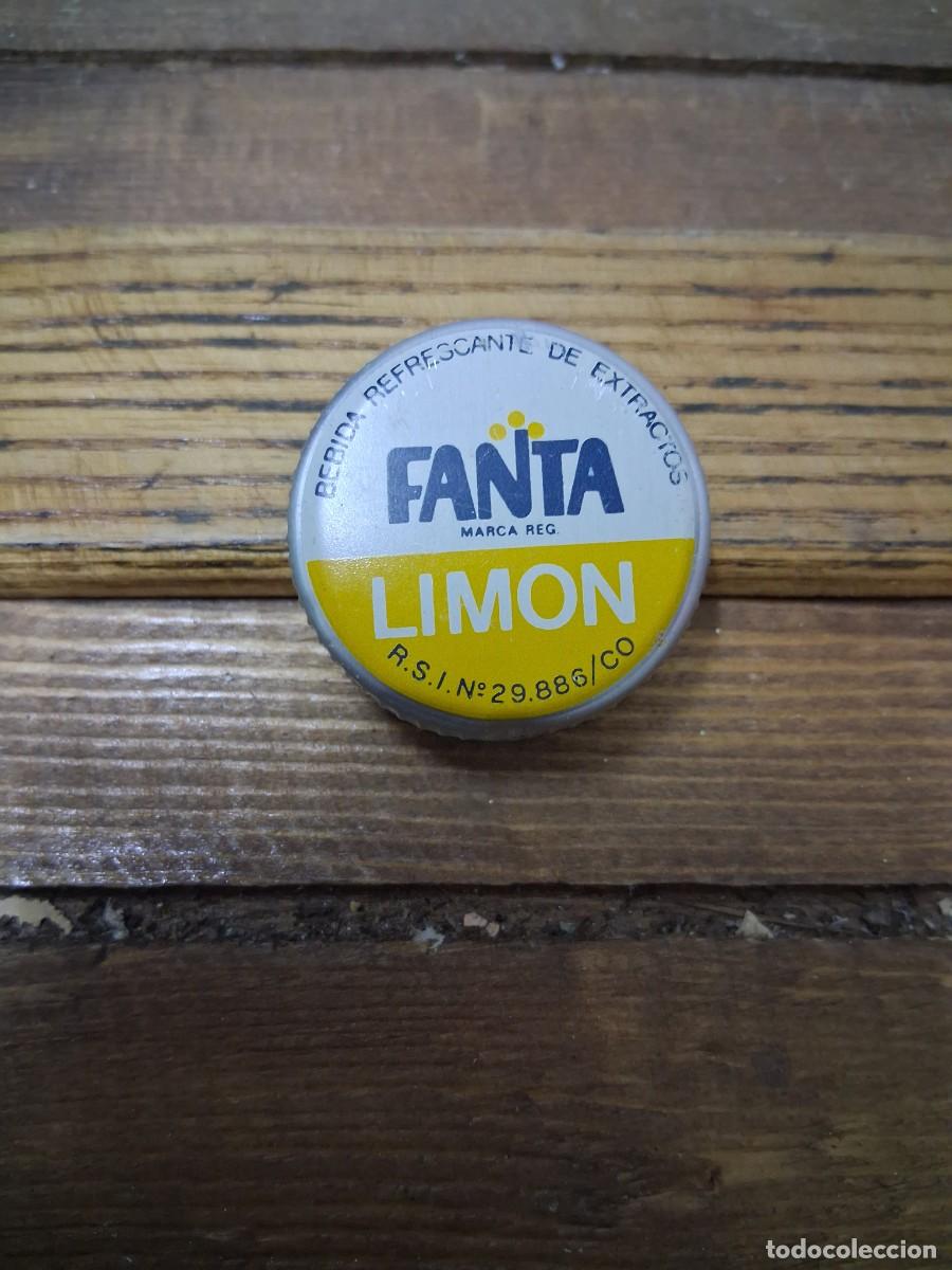 Coleccionismo de Coca-Cola y Pepsi: Chapa rosca grande de refesco Fanta lim&oacute;n edici&oacute;n puntos pelicula ANNIE a&ntilde;o 1982 coanbega C&oacute;rdoba