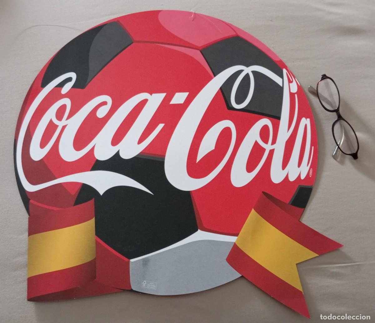 Coleccionismo de Coca-Cola y Pepsi: Cartel 2 caras exclusivo comercios Espa&ntilde;a COCA COLA FIFA 2026. F&uacute;tbol CocaCola World CUP.