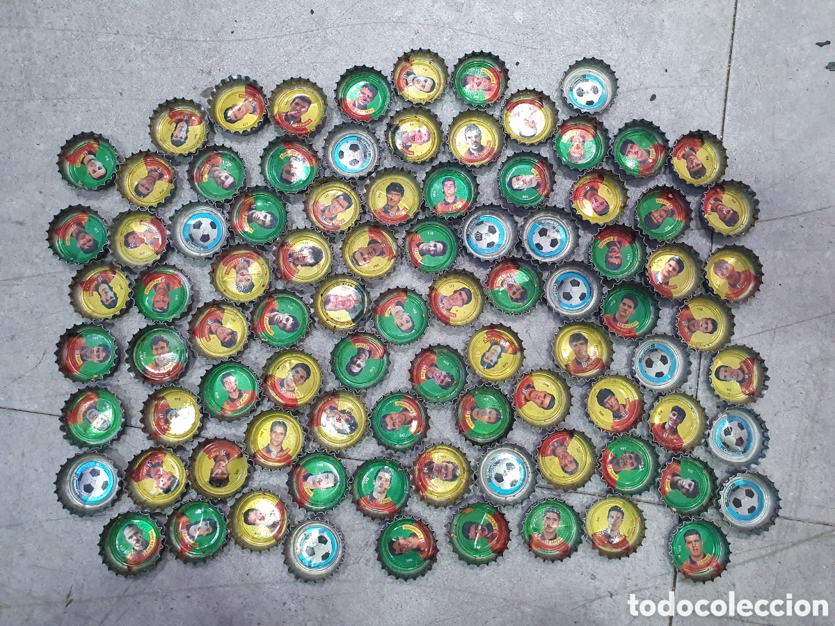 Coleccionismo de Coca-Cola y Pepsi: Lote de chapas de Coca Cola jugadores de f&uacute;tbol. (L89)