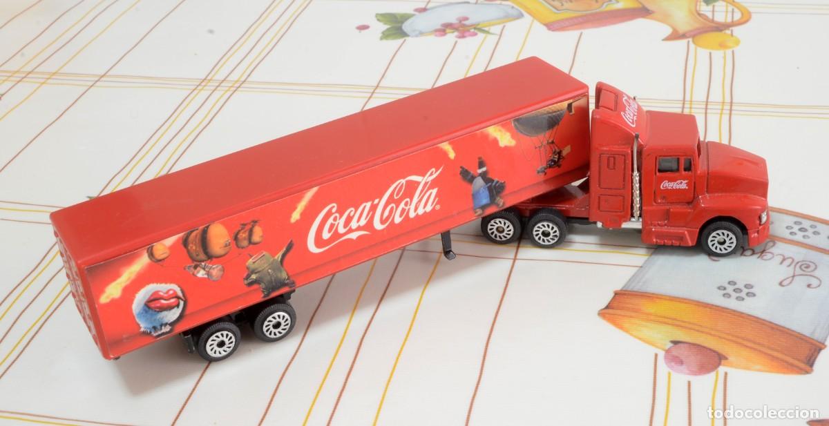 Coleccionismo de Coca-Cola y Pepsi: CAMI&Oacute;N DE JUGUETE 10 RUEDAS PROMOCI&Oacute;N COCA-COLA , LONGITUD: 18 cm.