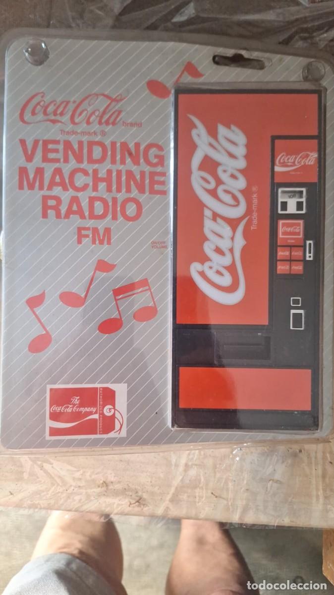 Coleccionismo de Coca-Cola y Pepsi: Radio FM M&aacute;quina Expendedora Coca-Cola - NUEVA EN BL&Iacute;STER