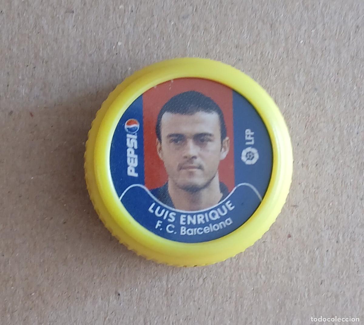 Coleccionismo de Coca-Cola y Pepsi: TAP&Oacute;N LUIS ENRIQUE BARCELONA PEPSI COLA LFP 2001-2002. Buen estado.