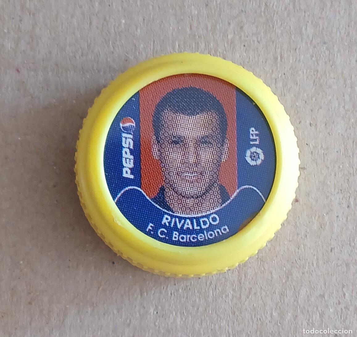 Coleccionismo de Coca-Cola y Pepsi: TAP&Oacute;N RIVALDO BARCELONA PEPSI COLA LFP 2001-2002. Buen estado.