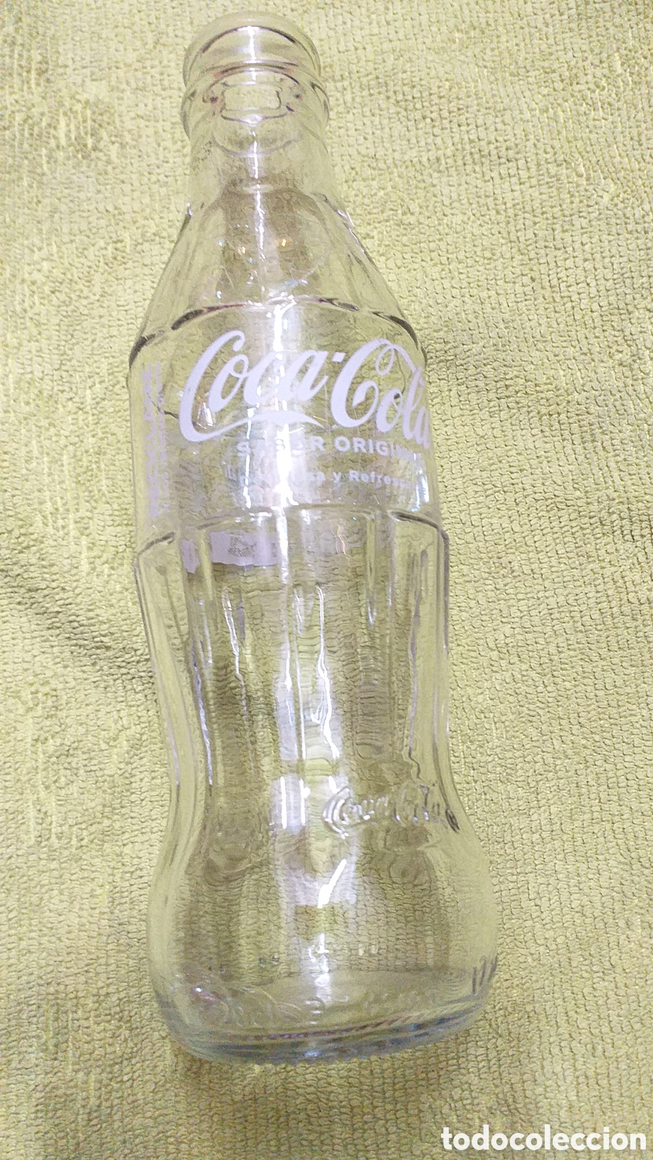 Coleccionismo de Coca-Cola y Pepsi: Peque&ntilde;o botell&iacute;n de COCA COLA. 200 ml. Vacio.