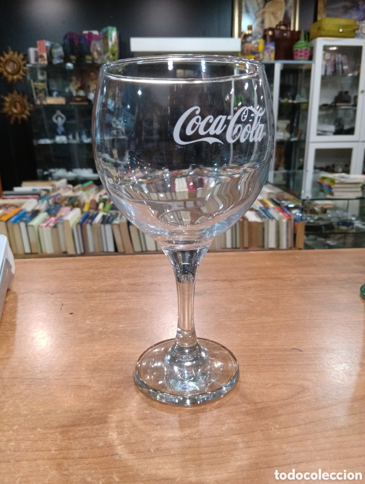 Coleccionismo de Coca-Cola y Pepsi: Vaso de cristal balon de la marca Coca cola. (Compra Minima. Nacional: 5 euros)