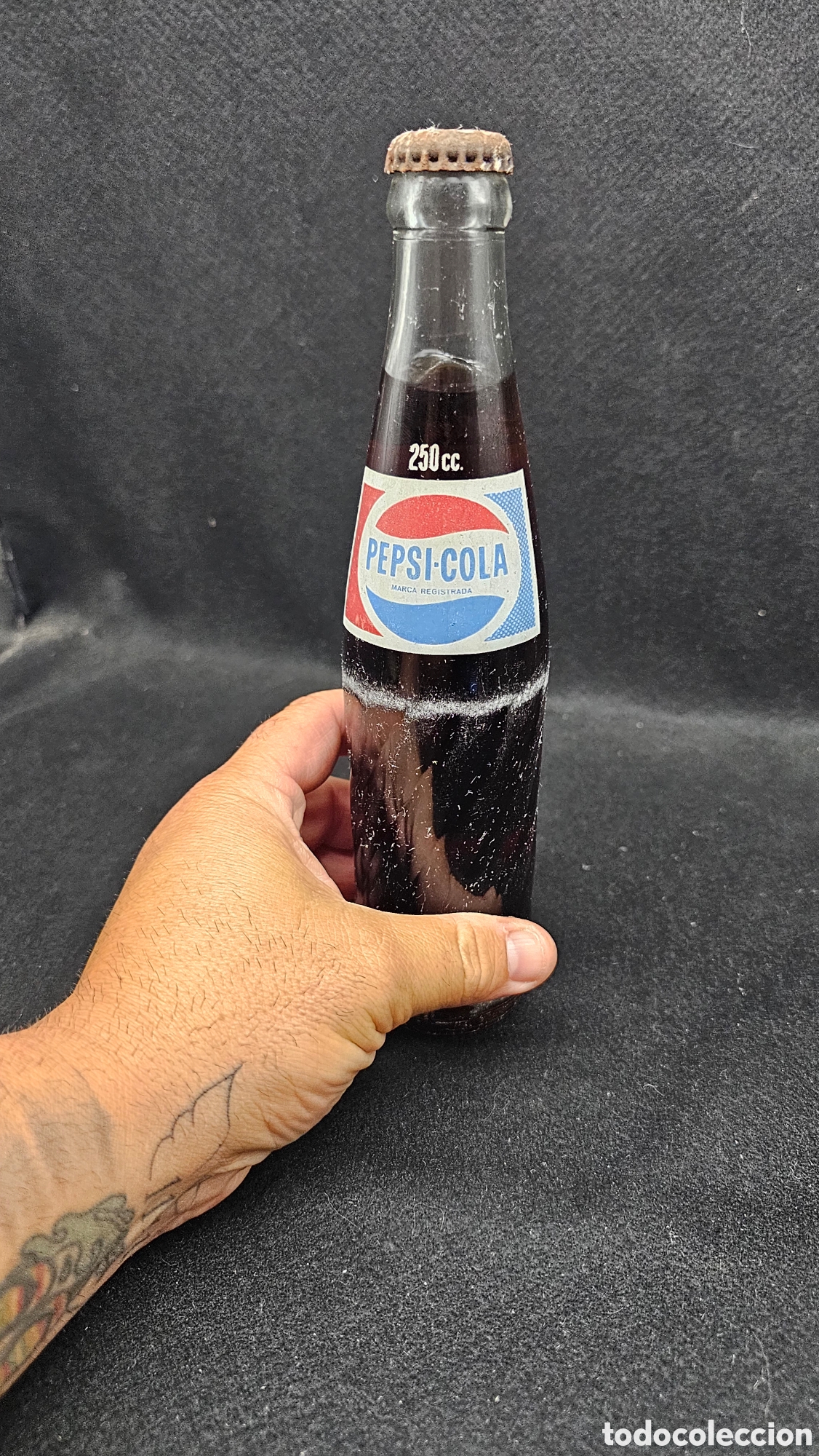Coleccionismo de Coca-Cola y Pepsi: Antigua botella de Pepsi sin abrir - Foto 3