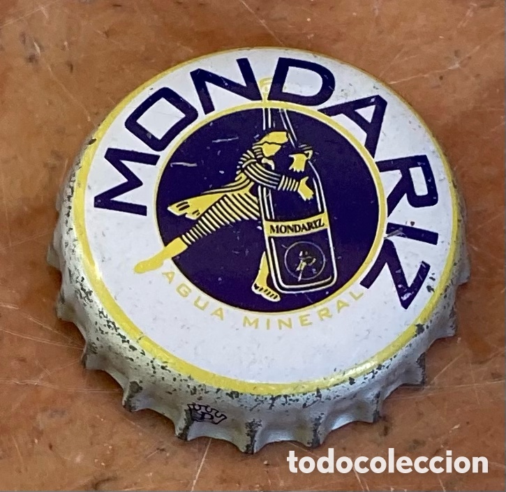 Coleccionismo de Coca-Cola y Pepsi: ANTIGUA CHAPA TAP&Oacute;N CORONA AGUA MONDARIZ(1). PONTEVEDRA.FAB. CHAPA: PELLICONI--LOTE N. 175--CARMANJO