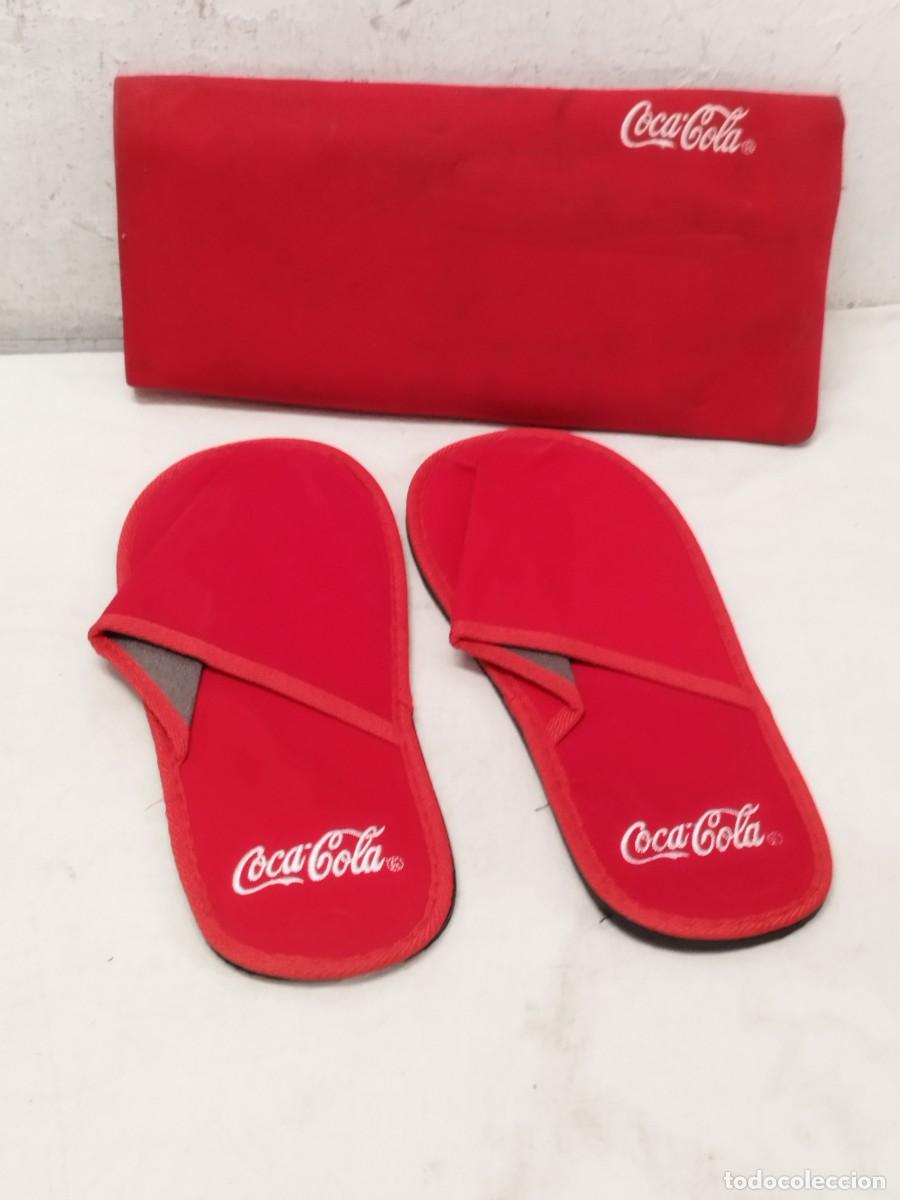 Coleccionismo de Coca-Cola y Pepsi: Par de zapatillas estar por casa de publicidad Coca-Cola, con su funda.