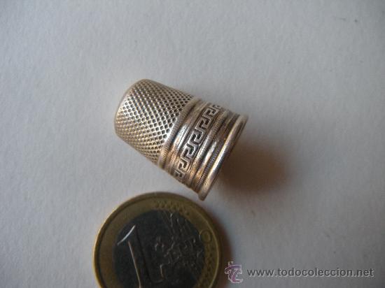 Coleccionismo de dedales: ANTIGUO DEDAL DE PLATA - Foto 3
