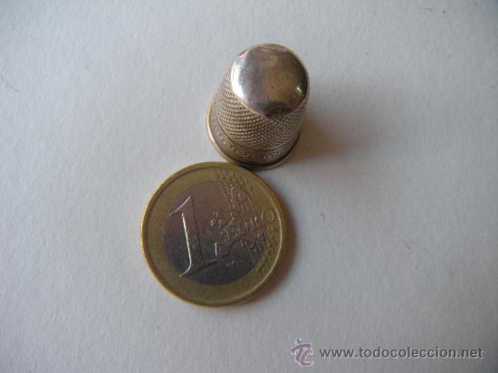 Coleccionismo de dedales: ANTIGUO DEDAL DE PLATA - Foto 2