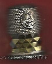 Coleccionismo de dedales: DEDAL CON LA VIRGEN DEL HENAR PLATEADO - Foto 1