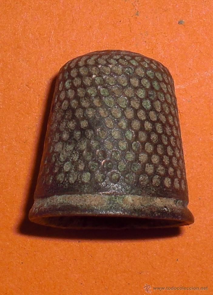 Coleccionismo de dedales: Antiguo dedal 1800 - Foto 1