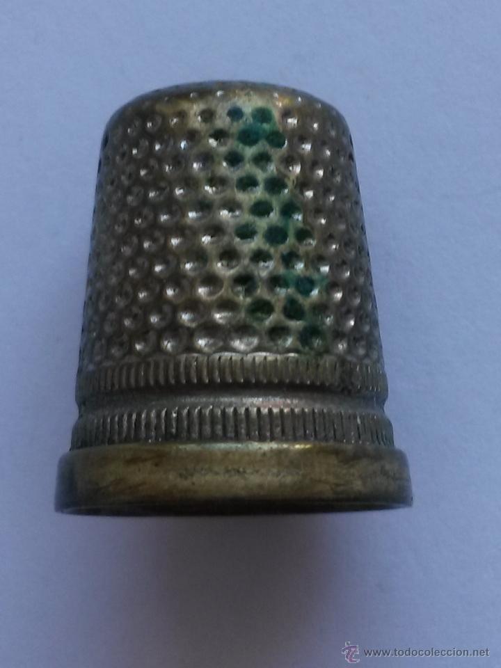 Coleccionismo de dedales: Dedal de 2x 1,7 cms - Foto 1
