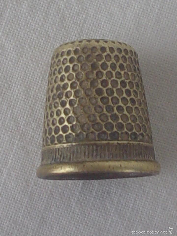 Coleccionismo de dedales: DEDAL BRONCE 1,80 X 1,50 - Foto 1