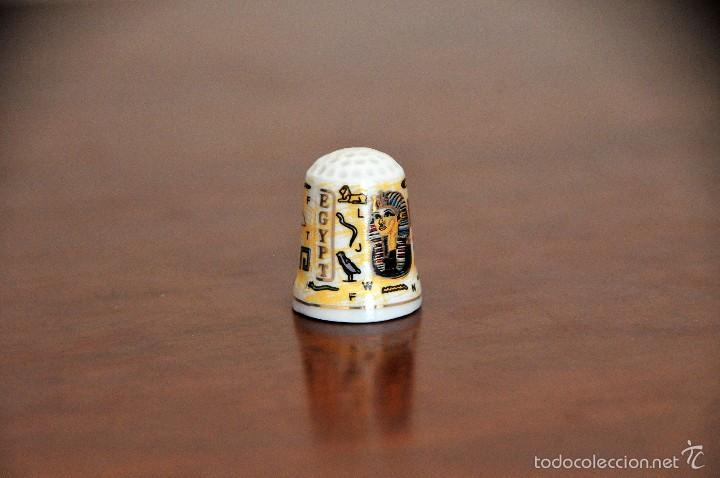 Coleccionismo de dedales: dedal porcelana egypto - Foto 2