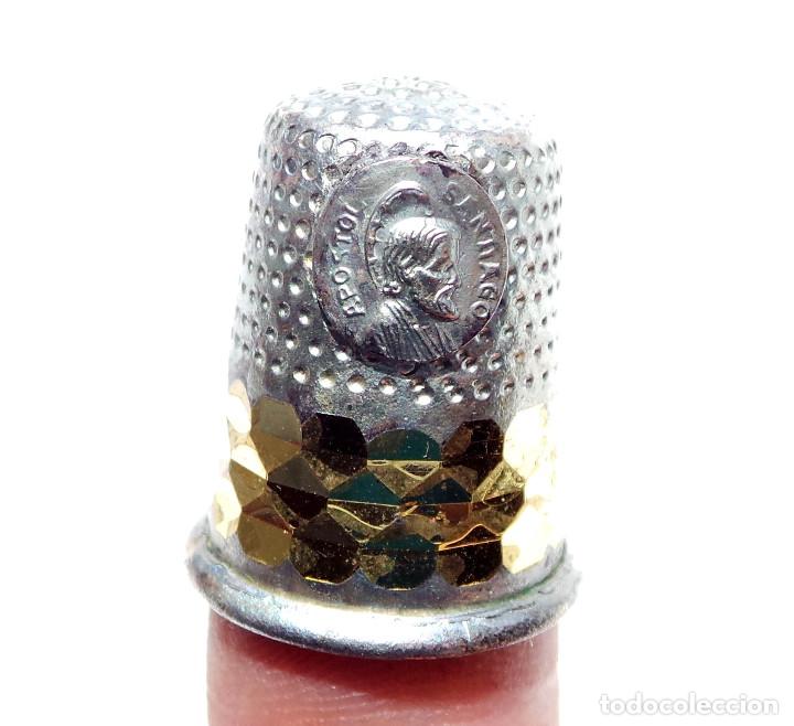 Coleccionismo de dedales: DEDAL CON FIGURA DE APOSTOL SANTAGO - Foto 1