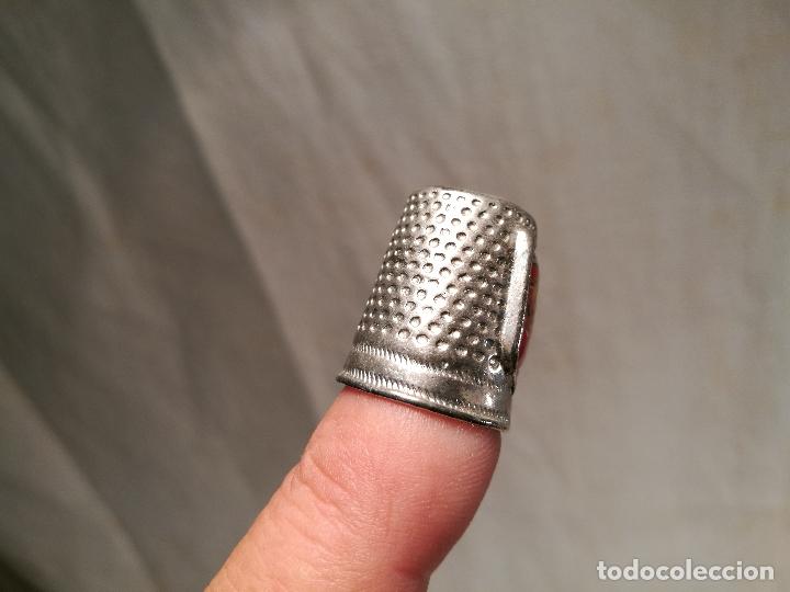 Coleccionismo de dedales: dedal buho metalico perouges francia - Foto 2