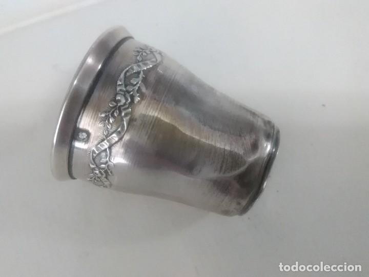 Coleccionismo de dedales: Dedal de anuncio ( escaparate) plata 5x4 ctms - Foto 5