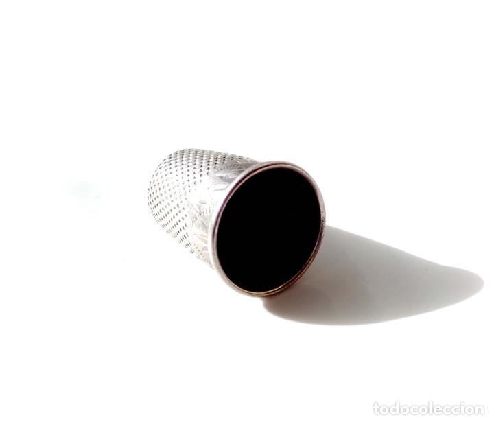 Coleccionismo de dedales: PRECIOSO DEDAL DE PLATA CON VIRGEN - Foto 4
