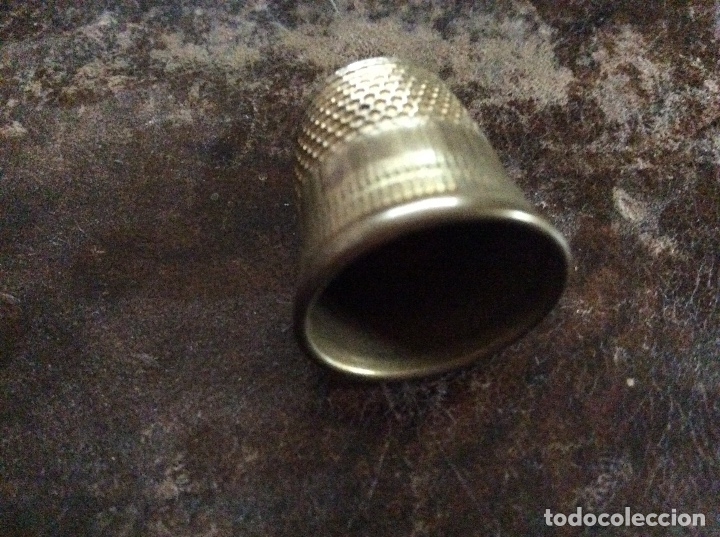 Coleccionismo de dedales: Dedal dorado antiguo. - Foto 3