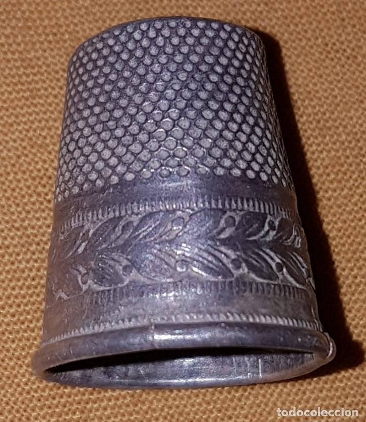 Coleccionismo de dedales: Antiguo dedal en plata - Foto 3