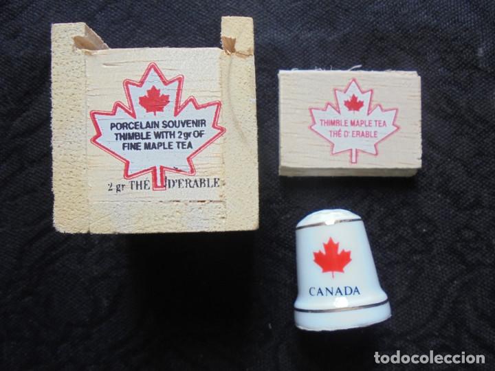 Coleccionismo de dedales: Dedal de Canada souvenir, contiene te. - Foto 2