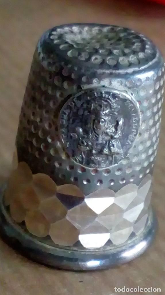 Coleccionismo de dedales: DEDAL DE PLATA NTRA. SRA. DE COVADONGA - Foto 1